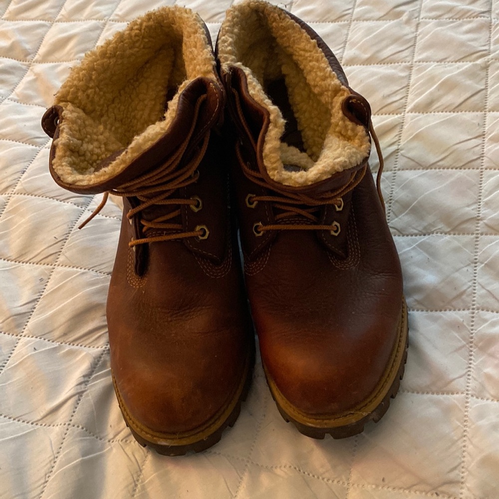Timberlands brown wore few times to big for me